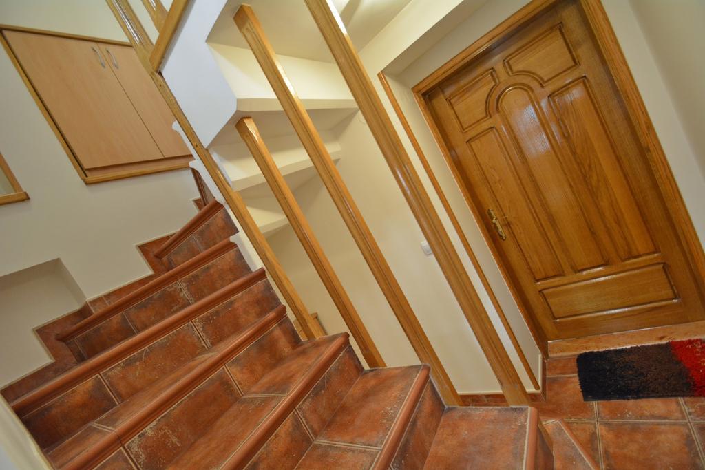 Studios Belvi Kotor Extérieur photo